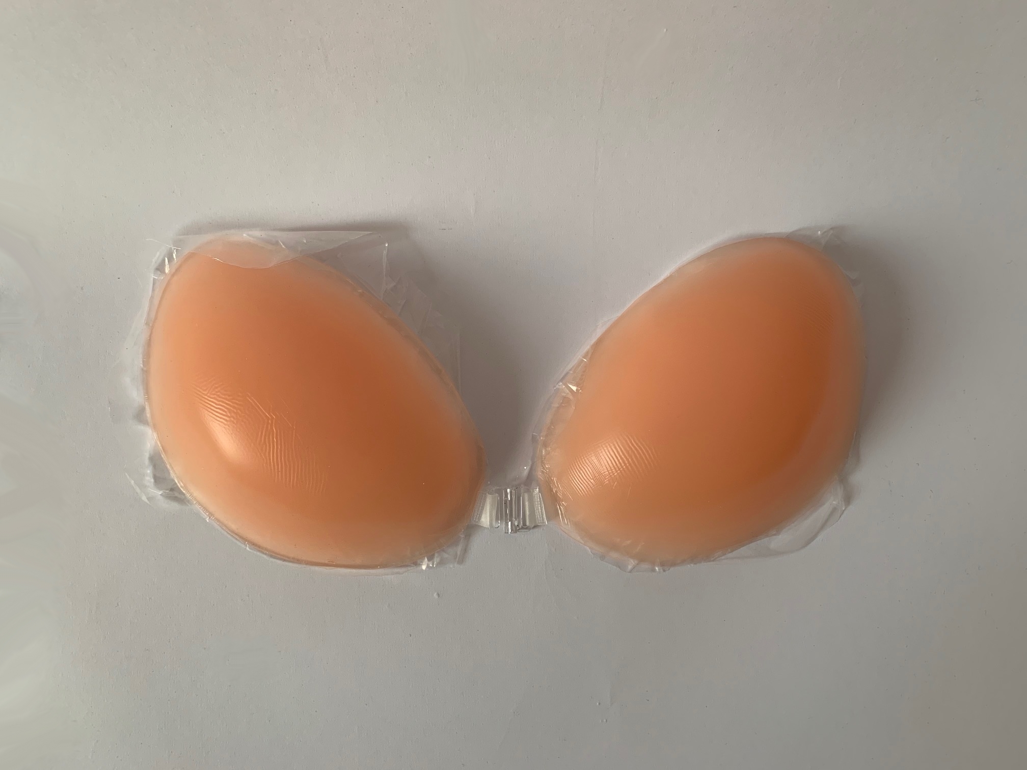 Silikonová nalepovací podprsenka