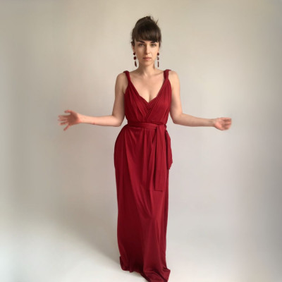 Dlouhé variabilní šaty Convertibles® NILPET® z kolekce Bohème, dlouhé vínové