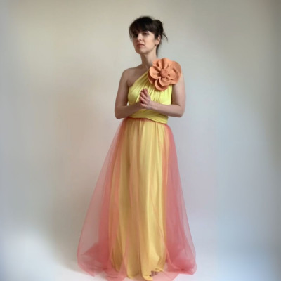 Komplet NILPLA midi šatů a podprsenky