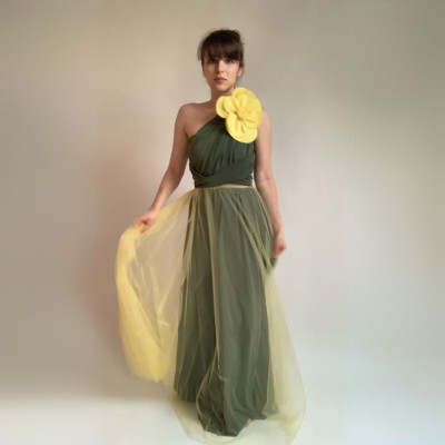 Komplet NILPLA midi šatů a podprsenky