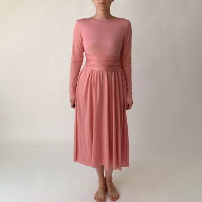 Variabilní šaty Convertibles® NILPLA® z kolekce Longevita s rukávy