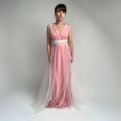 KOMPLET dlouhých tylových a variabilních šatů Convertibles®