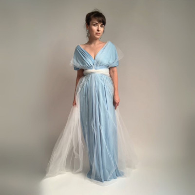 KOMPLET dlouhých tylových a variabilních šatů Convertibles®