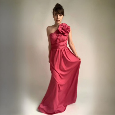 Komplet NILPLA midi šatů a podprsenky