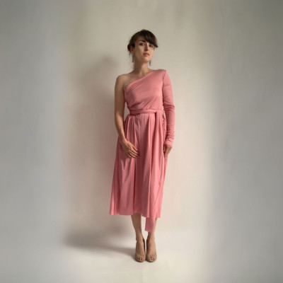 Variabilní šaty Convertibles® NILPLA® z kolekce Longevita s rukávy, pudrově růžová