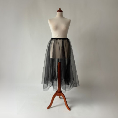 Skládaná midi tylová sukně, černá